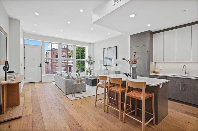 Foto del edificio - 194 30th St