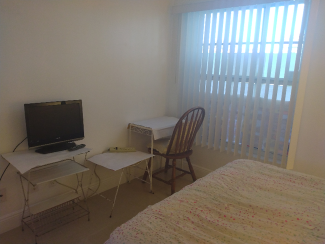 Foto del edificio - 1242 Bonaventure Blvd