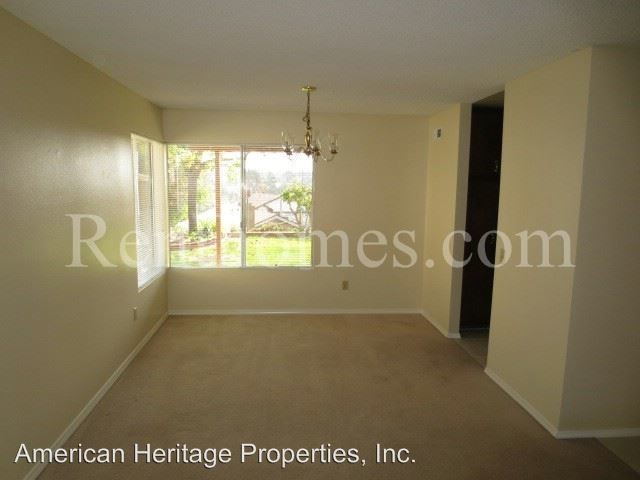 Building Photo - 1344 Tierra Bonita Pl