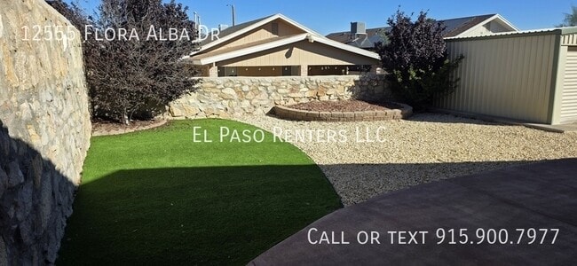 Foto del edificio - 12555 Flora Alba Dr