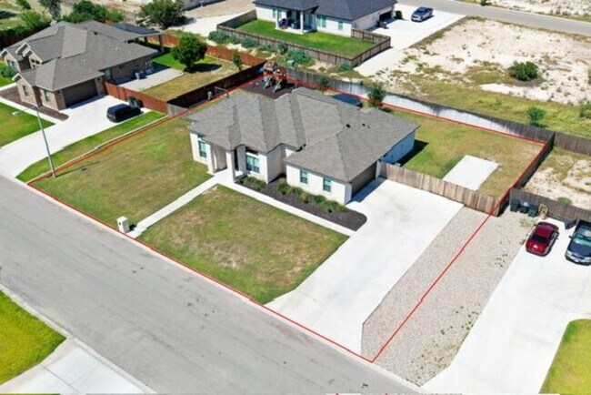 Foto del edificio - 406 Mountain View Dr