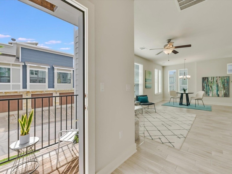 Foto principal - 1916 Warely Ln