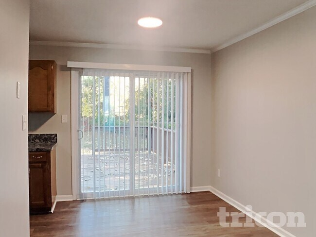 Building Photo - 8820 Kishorn Ct