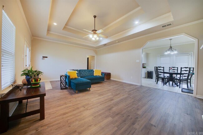 Foto del edificio - 3505 N Ridge Dr