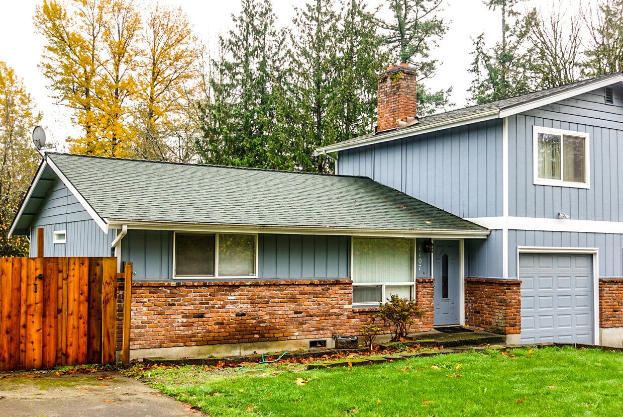 1107 58th Ave NE, WA 98422 Townhome Rentals in WA