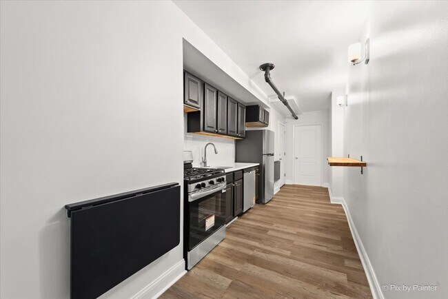 Foto del edificio - 5430 N Campbell Ave