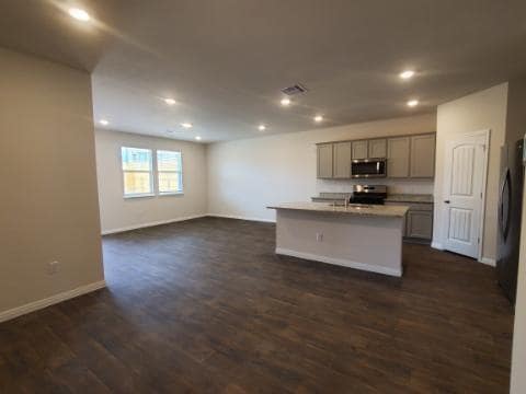 Foto del edificio - 245 Possum Kingdom Dr