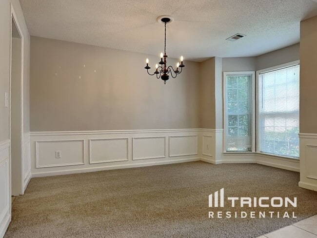 Building Photo - 4408 Shillham Ct