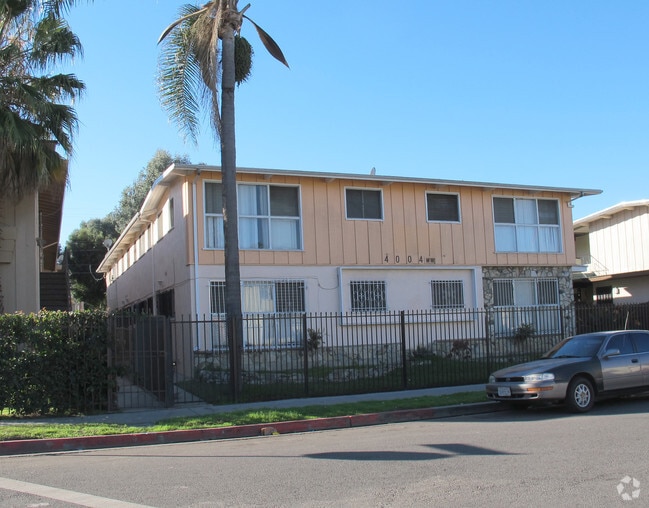 Foto del edificio - 4004 Palmwood Drive