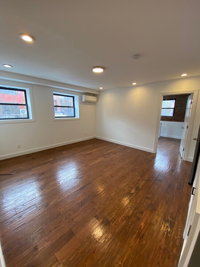 Building Photo - 245 Bergen St