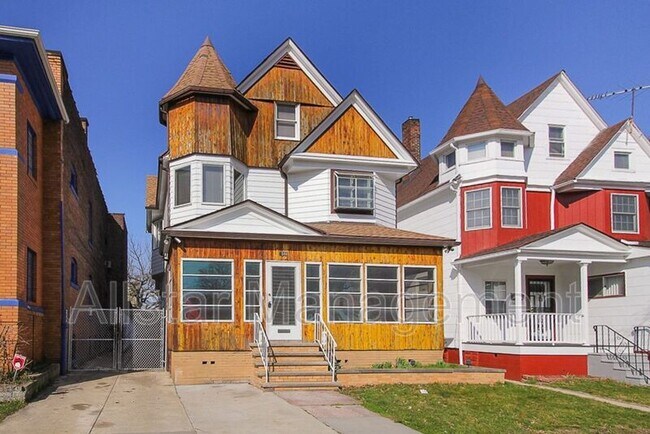 Foto del edificio - 1588 E 86th St