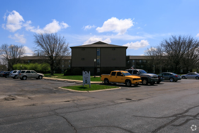 Building Photo - Turtle Creek Frankfort