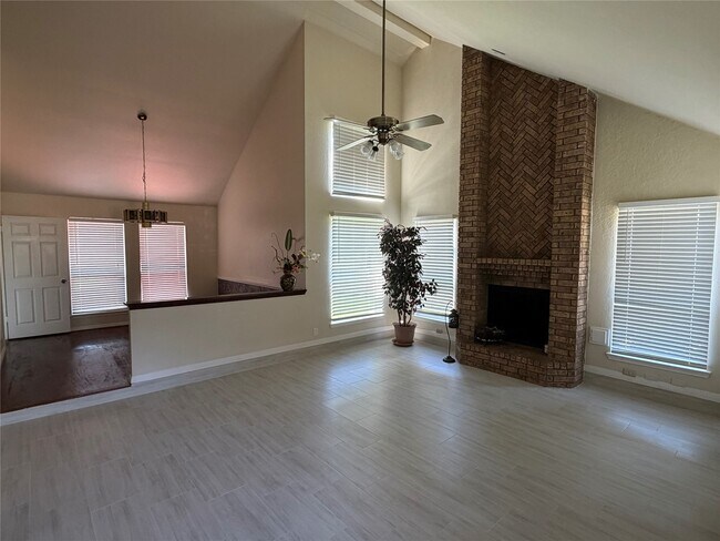 Foto del edificio - 3359 Dew Point Ln
