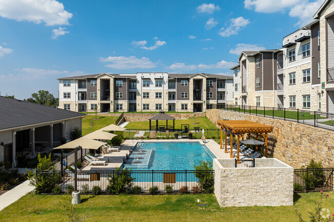 Building Photo - Terrace at Southern Oaks