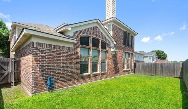 Building Photo - 412 Cypress Hill Dr