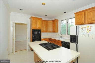 Foto del edificio - 2123 Queensguard Rd