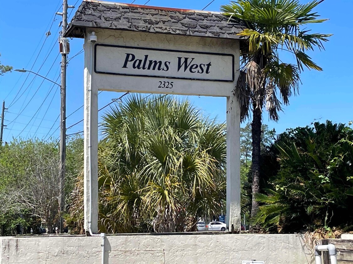 2325 W Pensacola St Unit 128, Tallahassee, FL 32304 Condo for Rent in