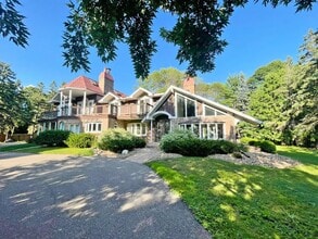 Building Photo - 2552 Lafayette Rd