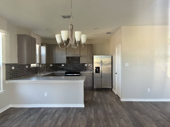 Building Photo - 104 Bass Ln