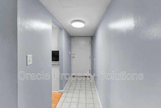Foto del edificio - 6085 Majors Ln