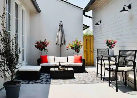 Patio trasero - 3317 Pointe Marie Dr