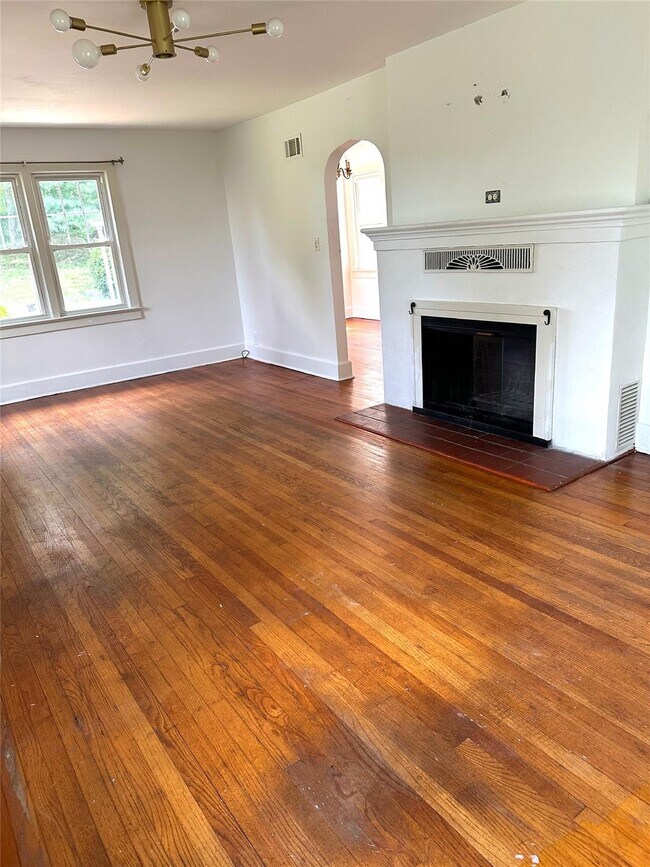 Foto del edificio - 3970 Summerville Way