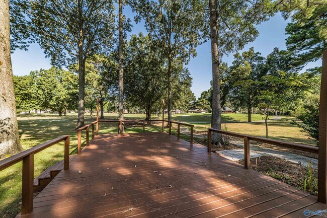 Building Photo - 1313 Wind River Cir SE