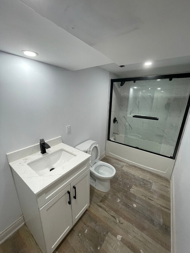 Building Photo - 110 Wren Pl