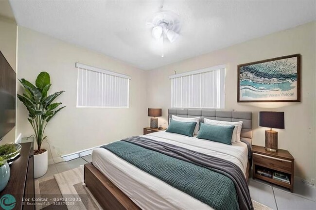 Foto del edificio - 4360 Riverside Dr