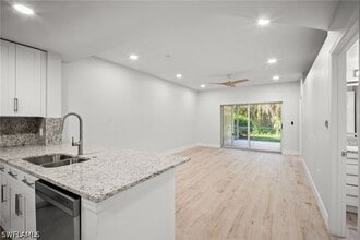 Building Photo - 4450 Botanical Pl Cir