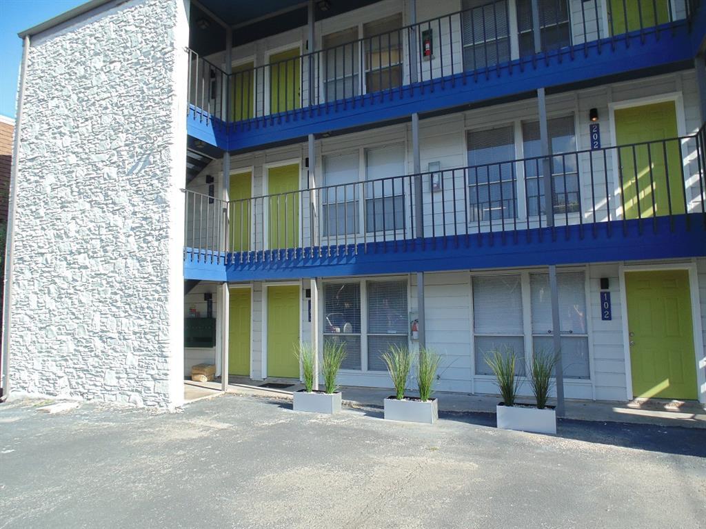 Foto principal - 4303 Duval St