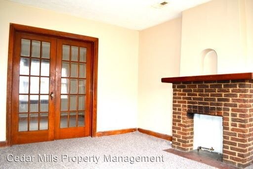 Building Photo - 401 N Hillside St