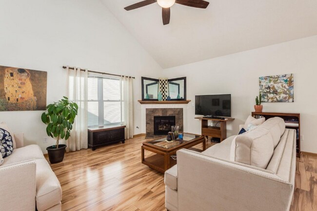 Foto del edificio - 5550 Spring River Ave