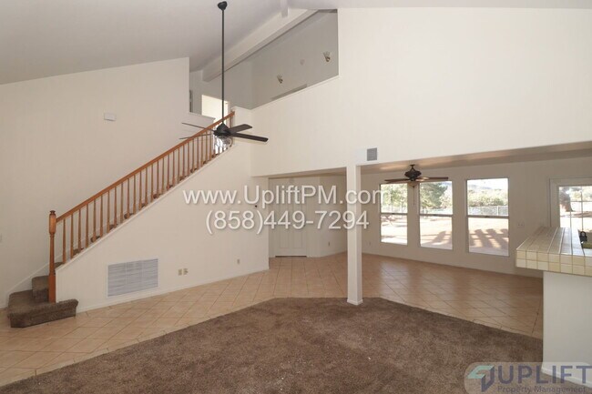 Foto del edificio - 24661 Watt Rd