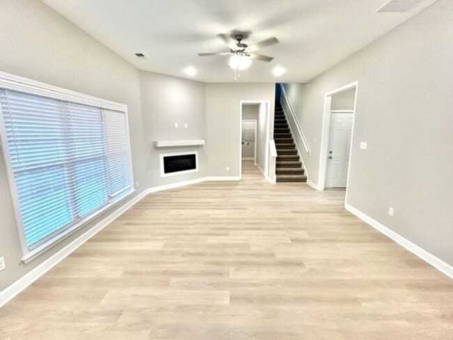 Building Photo - Now Leasing a Brand New 5-Bedroom 3 Bath H...