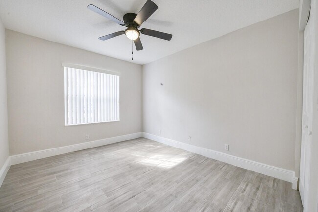 Foto del edificio - 172 Jones Creek Dr
