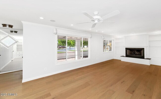 Foto del edificio - 4621 N 43rd St
