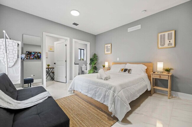 Foto del edificio - 1350 NW 28th St