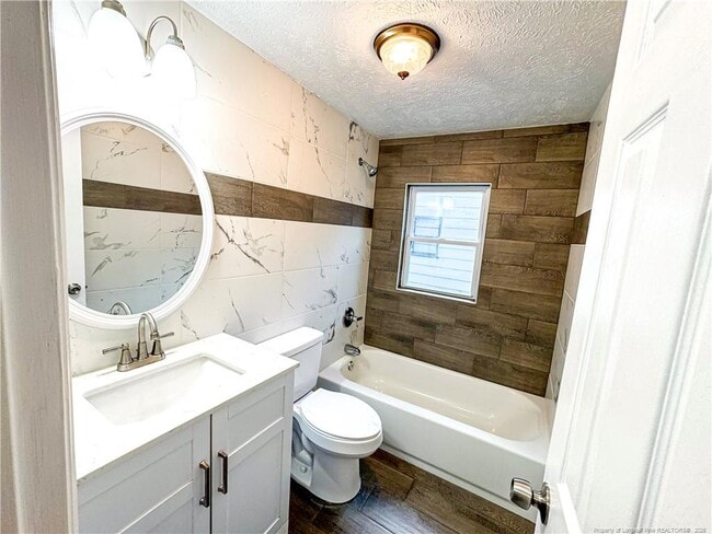 Foto del edificio - 1008 George St