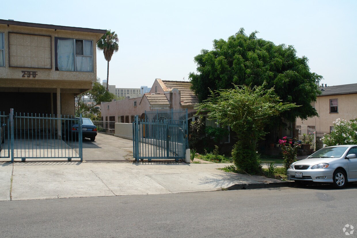 234 S Carondelet St, Los Angeles, CA 90057 234 S Carondelet St Los Angeles, CA