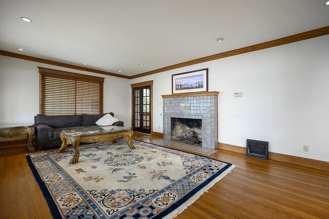 Foto del edificio - 10628 Rainier Ave S