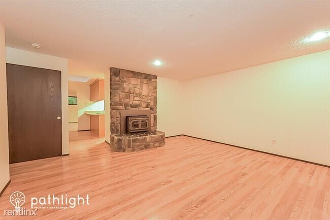 Foto del edificio - 3 br, 2 bath House - 5417 133rd St SE