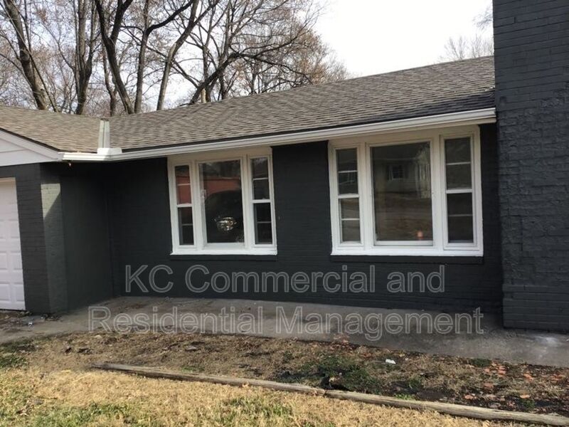 Primary Photo - 3401 S Denton Rd