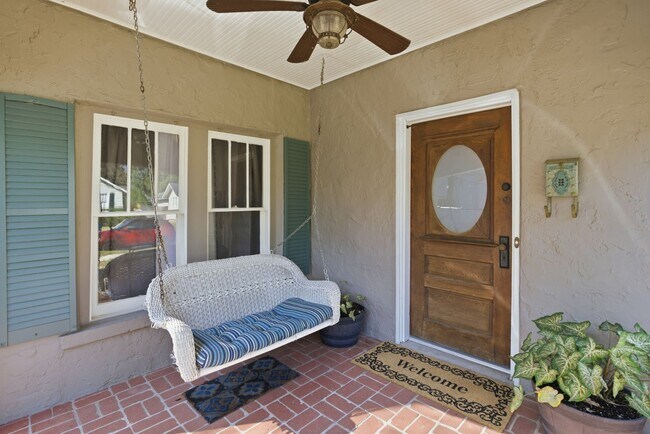 Foto del edificio - 162 S Fulton St