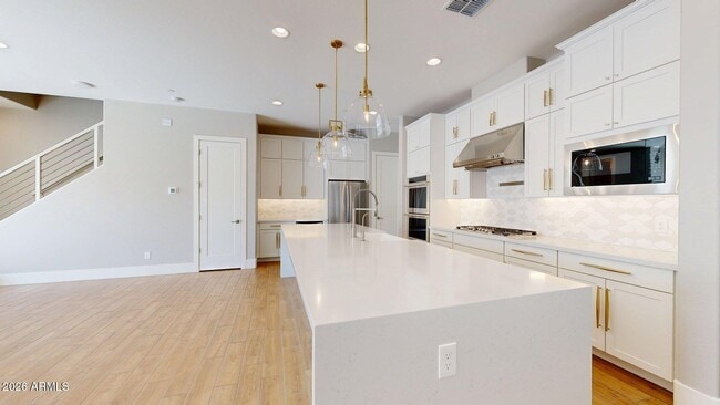 Building Photo - 23190 N 74th Pl