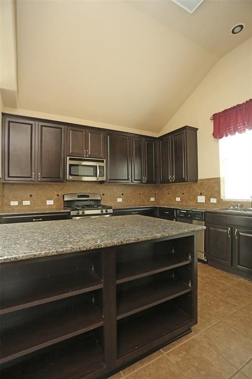 Building Photo - 4531 Kenya Manor Dr