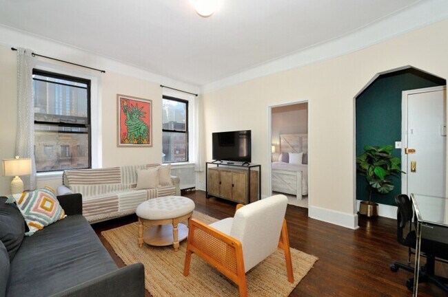Foto del edificio - 400 W 47th St