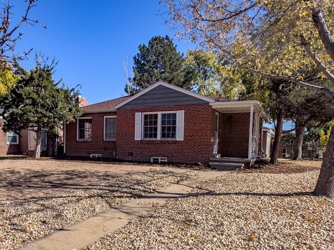 Photo - Spacious 5-Bedroom Gem on Locust Street – ... House