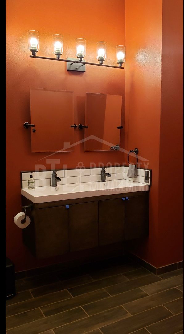 Foto del edificio - Peaceful 3-Bedroom Home Near Branson, MO – Reeds Spring School District