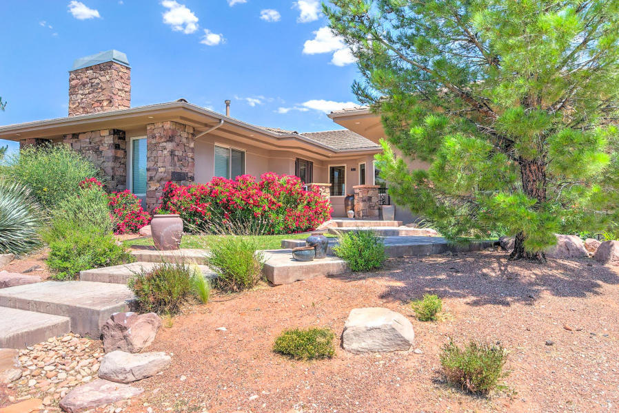 Foto principal - Stunning Luxury Home in Green Springs with...
